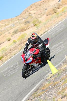 media/Oct-14-2023-TrackXperience (Sat) [[0517685739]]/Level 1/session 3 turn 2/